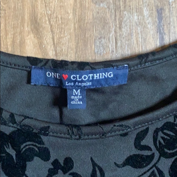 One Clothing Velvet Patterned Floral Dress - Picture 3 of 5